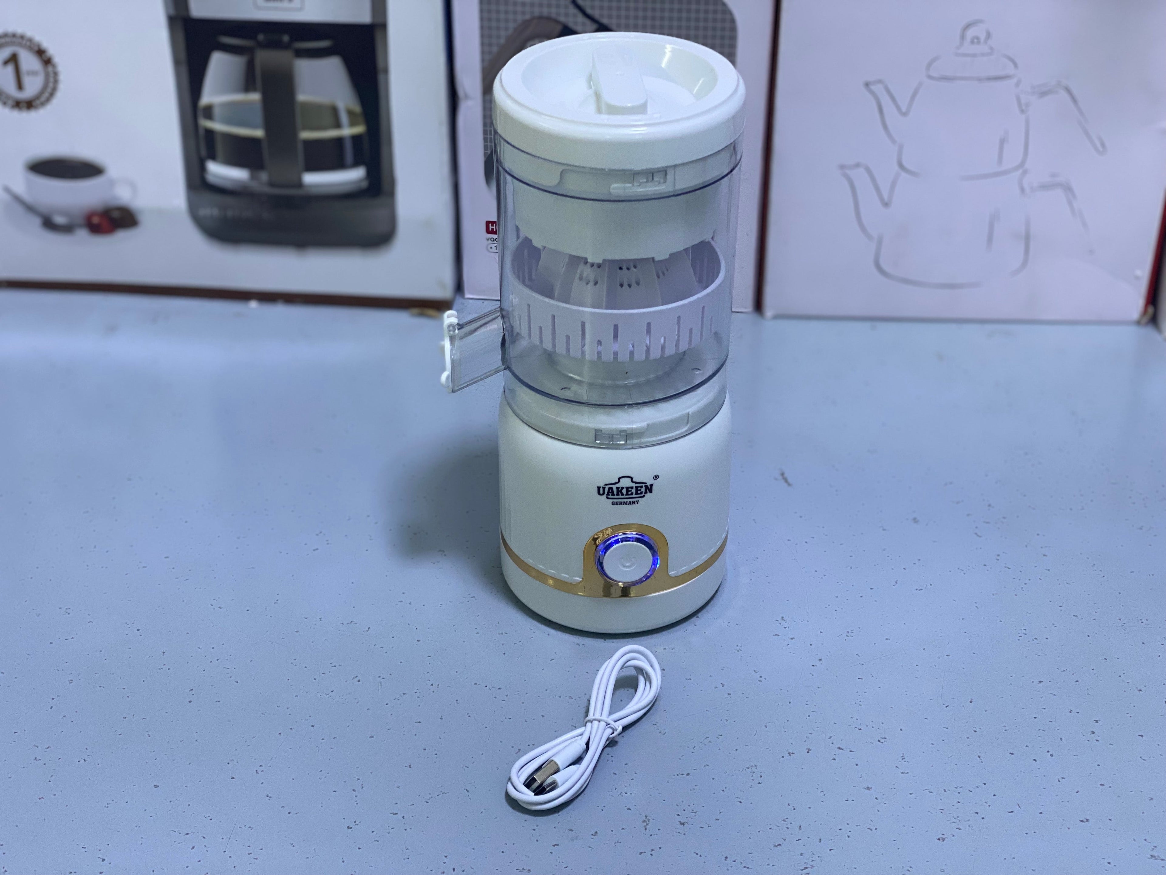 UAKEEN Germany Portable Citrus Juicer