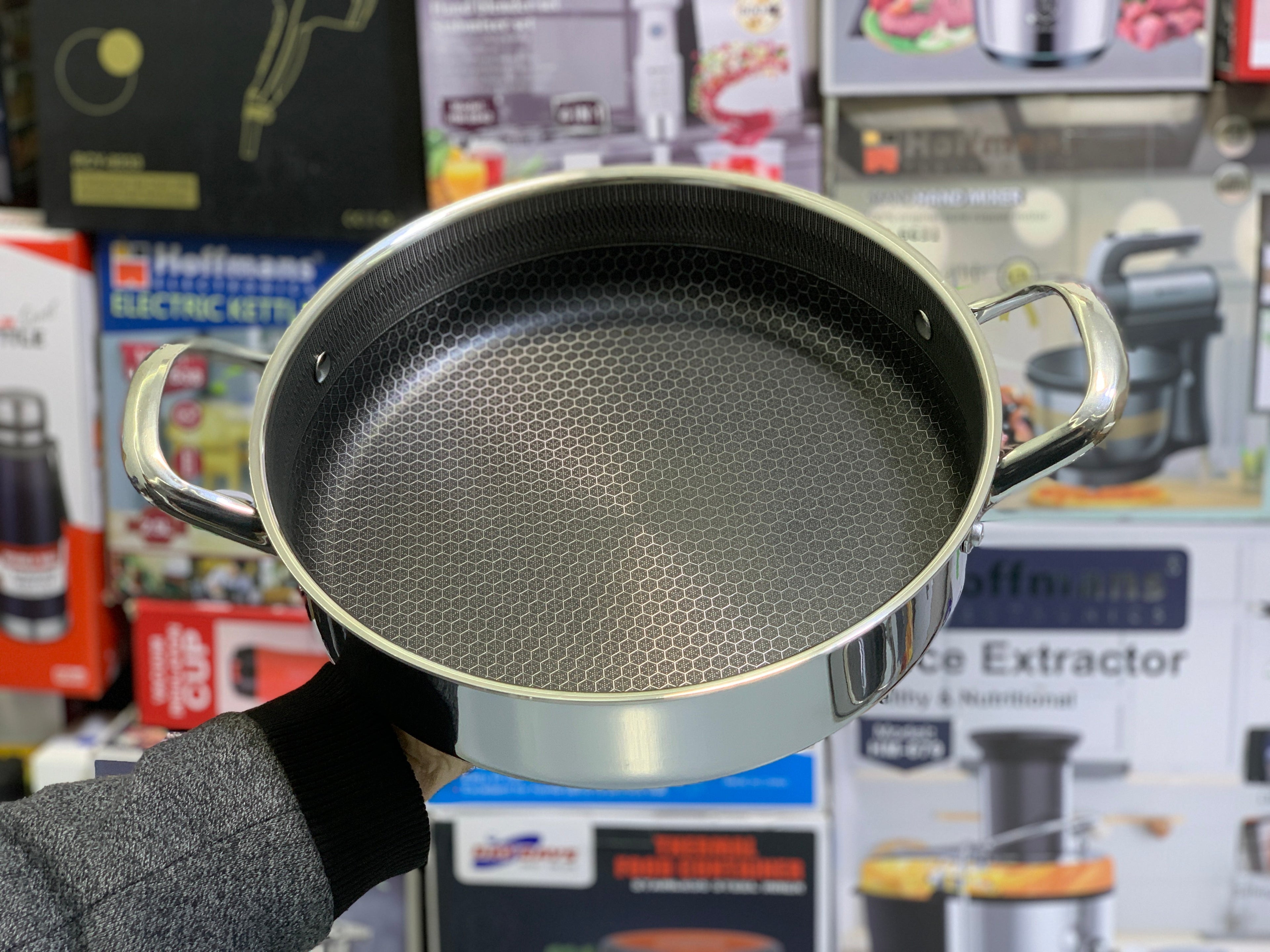 Laser Coating Shallow Casserole Complete Set Pure Non Stick Sizes 26 28 30