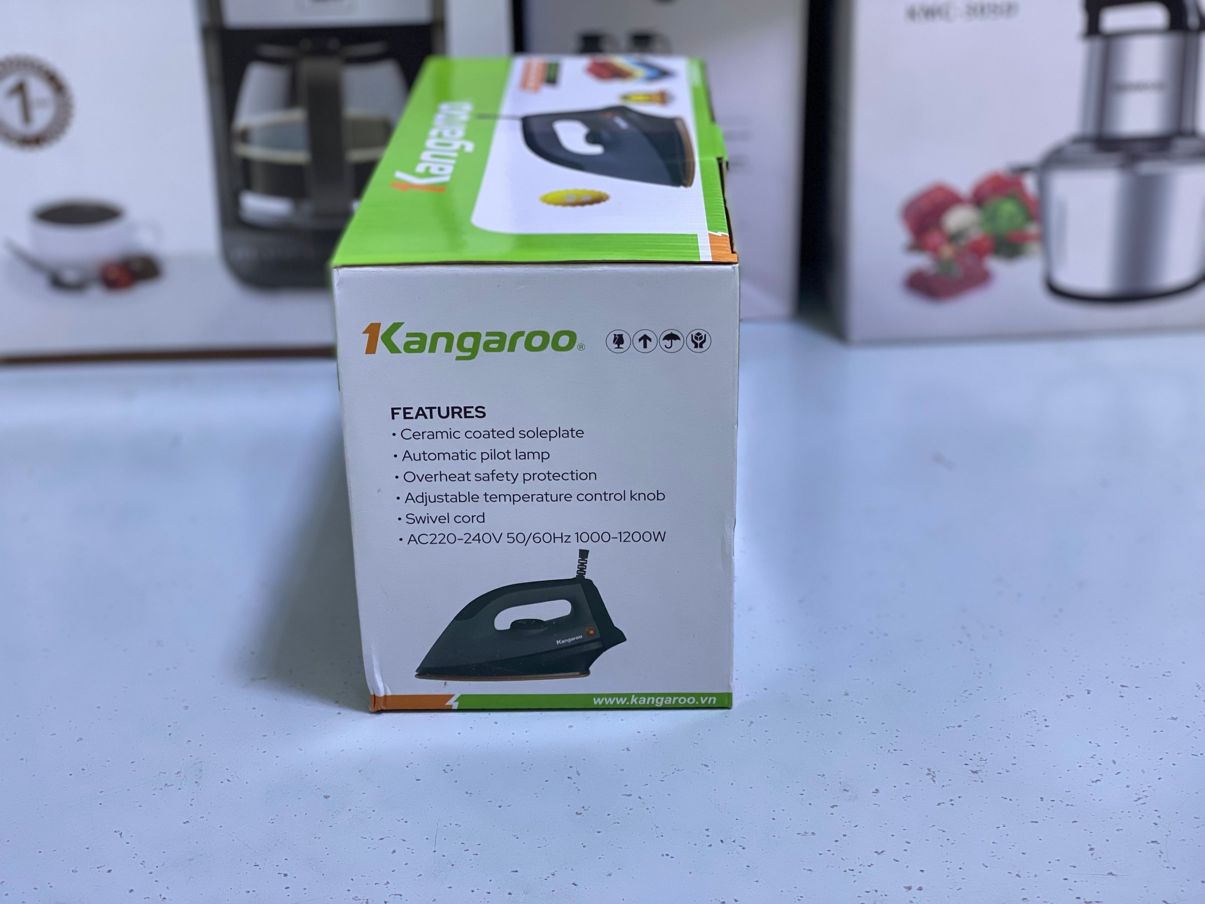 Kangaroo Non Stick Heavy duty dry iron