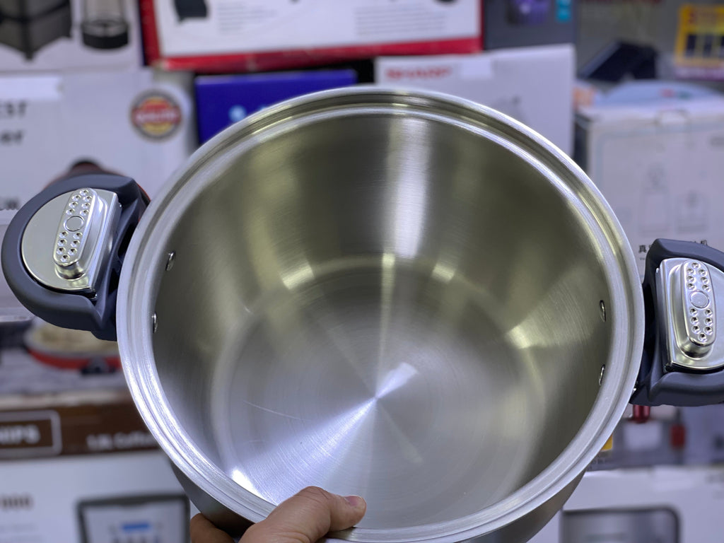 Lot imported 2 in 1 Pressure Cooker